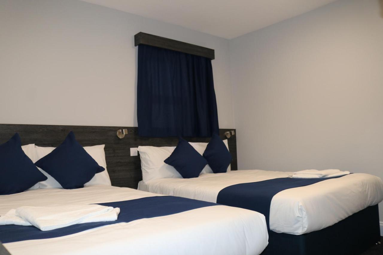 Blue Sapphire Hotel 伊尔福德 外观 照片