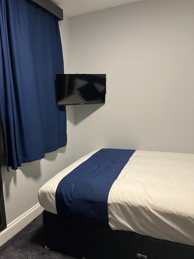 Blue Sapphire Hotel 伊尔福德 外观 照片