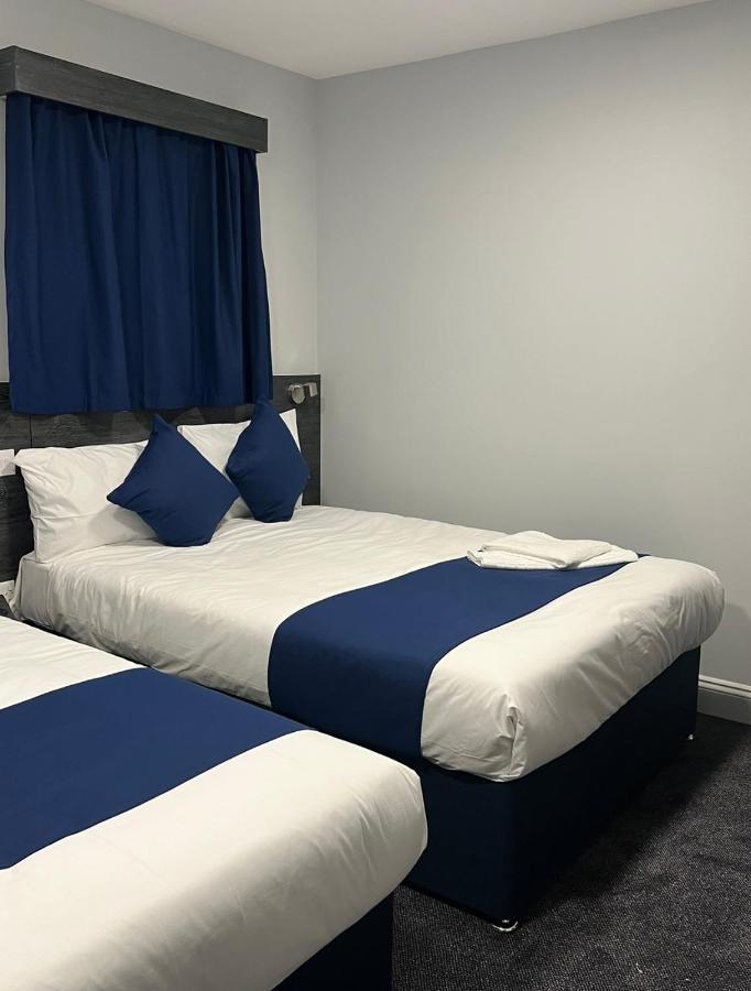 Blue Sapphire Hotel 伊尔福德 外观 照片